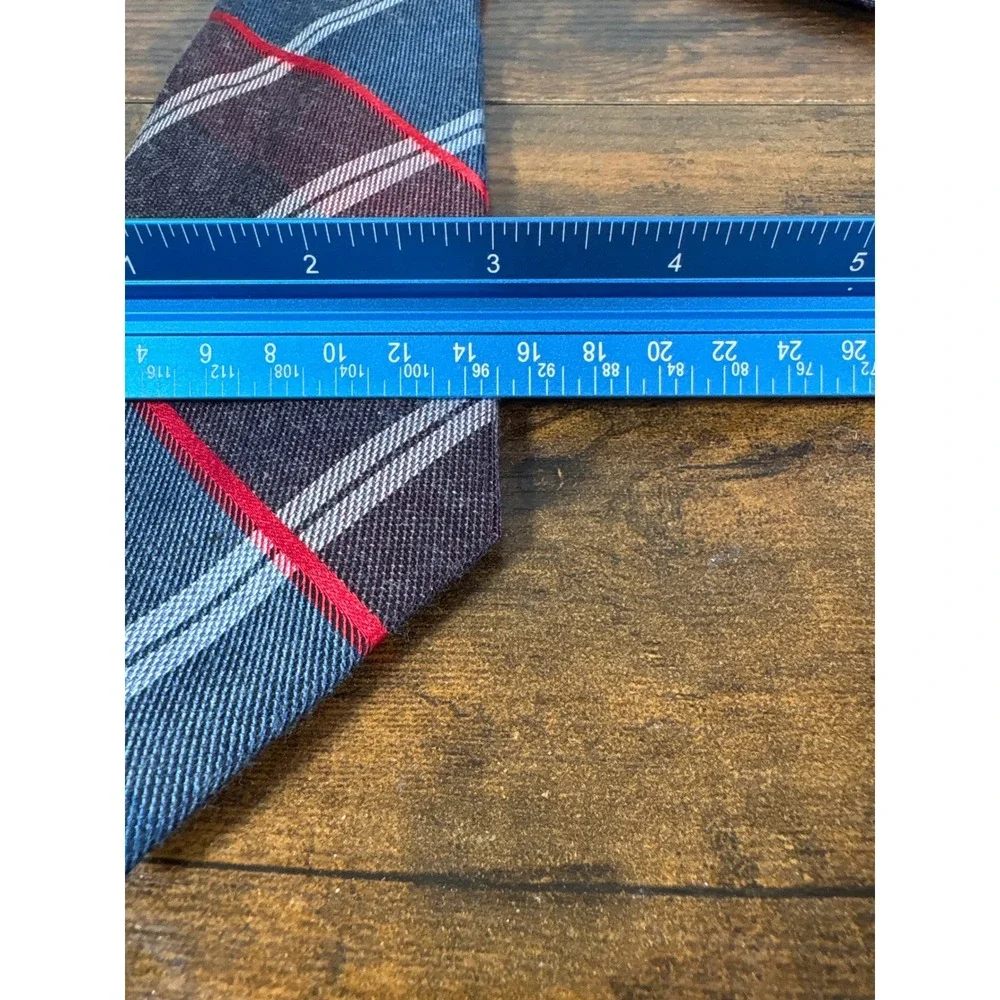 Michael Kors Mens Silk Blend Plaid Necktie Blue Burgundy Red Stripe 3 Inch Width